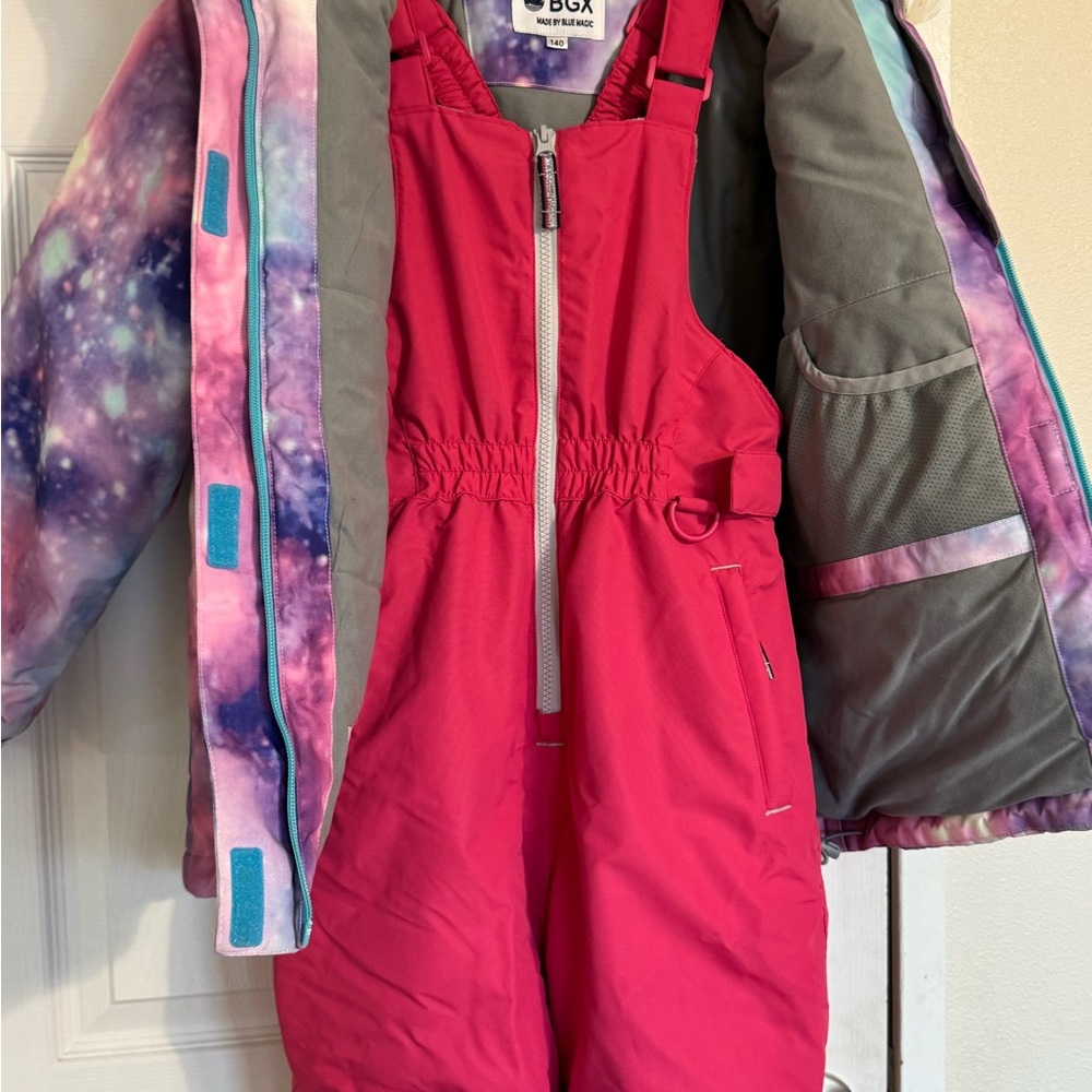 Snow/ski trip bundle - Picture 2 of 8